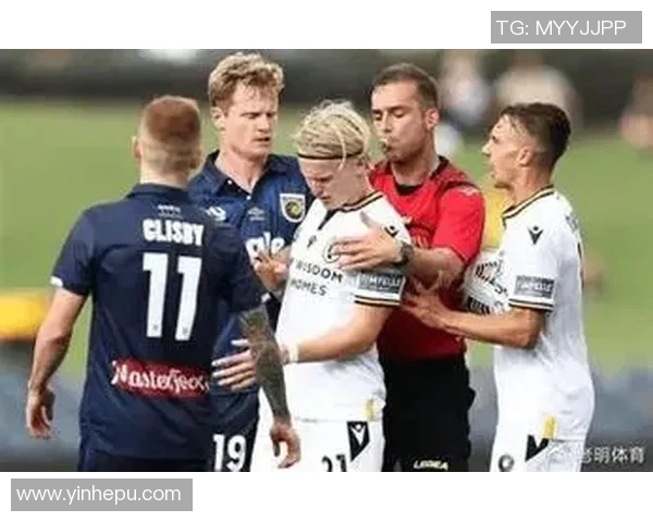 中央海岸对阵布里斯班精彩赛事回顾与分析