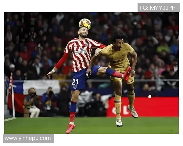 比利亚雷亚尔与巴塞罗那精彩对决直播全程回顾与分析 比利亚雷亚尔与巴塞罗那精彩对决直播全程回顾与分析