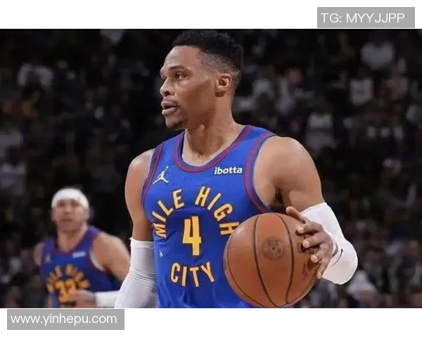 拉塞尔威斯布鲁克的篮球传奇之路与个人成长故事