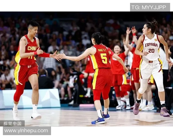 2008年北京奥运会中国女篮与西班牙队的激烈对决与精彩瞬间回顾