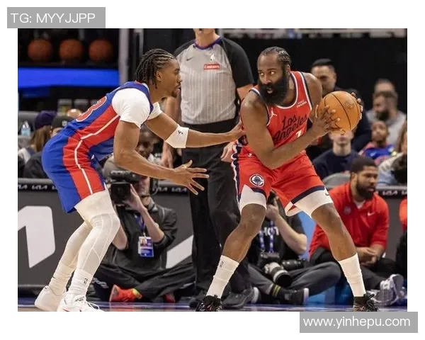 2015年NBA季后赛马刺与快船激战回顾精彩瞬间与战术分析 2015年NBA季后赛马刺与快船激战回顾精彩瞬间与战术分析