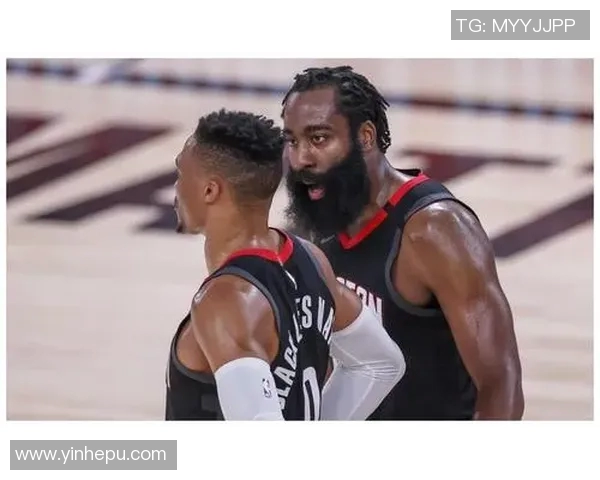 华盛顿奇才与太阳激战正酣比分揭晓引发球迷热议 华盛顿奇才与太阳激战正酣比分揭晓引发球迷热议