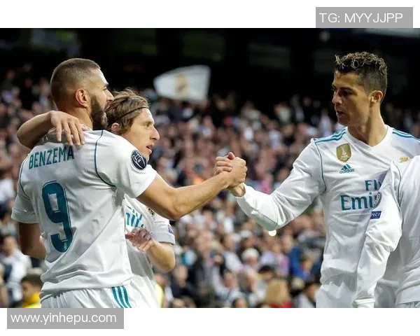 欧冠巅峰对决拜仁慕尼黑迎战巴塞罗那激情四溢的足球盛宴即将上演 欧冠巅峰对决拜仁慕尼黑迎战巴塞罗那激情四溢的足球盛宴即将上演