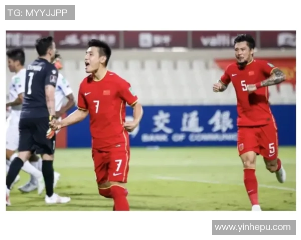 武汉足球队进攻战术解析：从阵型到配合的深度剖析与实践探讨