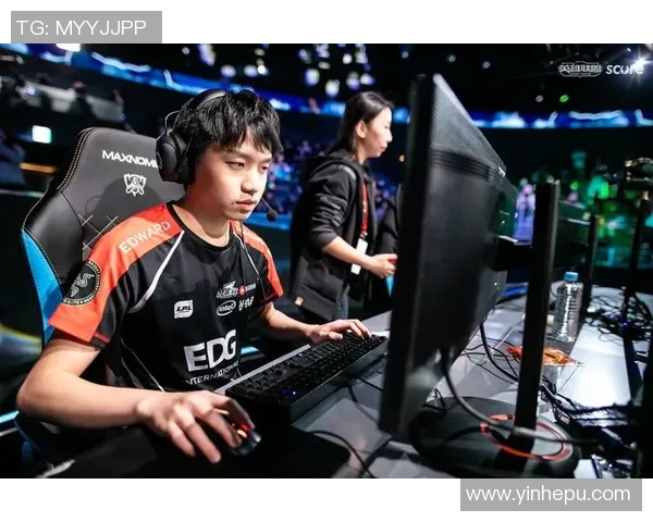 DOTA2热点分析:深入探讨EDG战队的战术转型与未来发展方向 DOTA2热点分析:深入探讨EDG战队的战术转型与未来发展方向